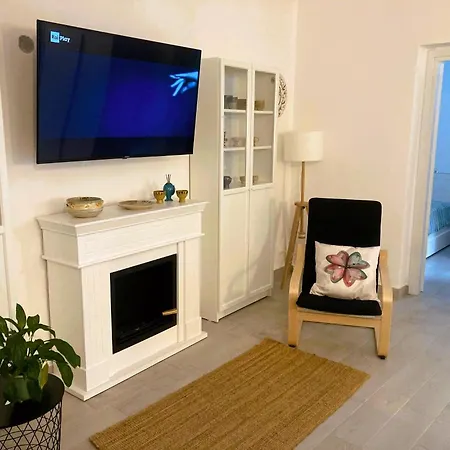 Апартаменты La Casa Blu Mirabella Imbaccari